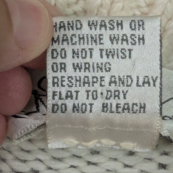 Nicole Winter Medium Vintage Sweater Floral Needlep-looking Designs - Picture 11 of 13